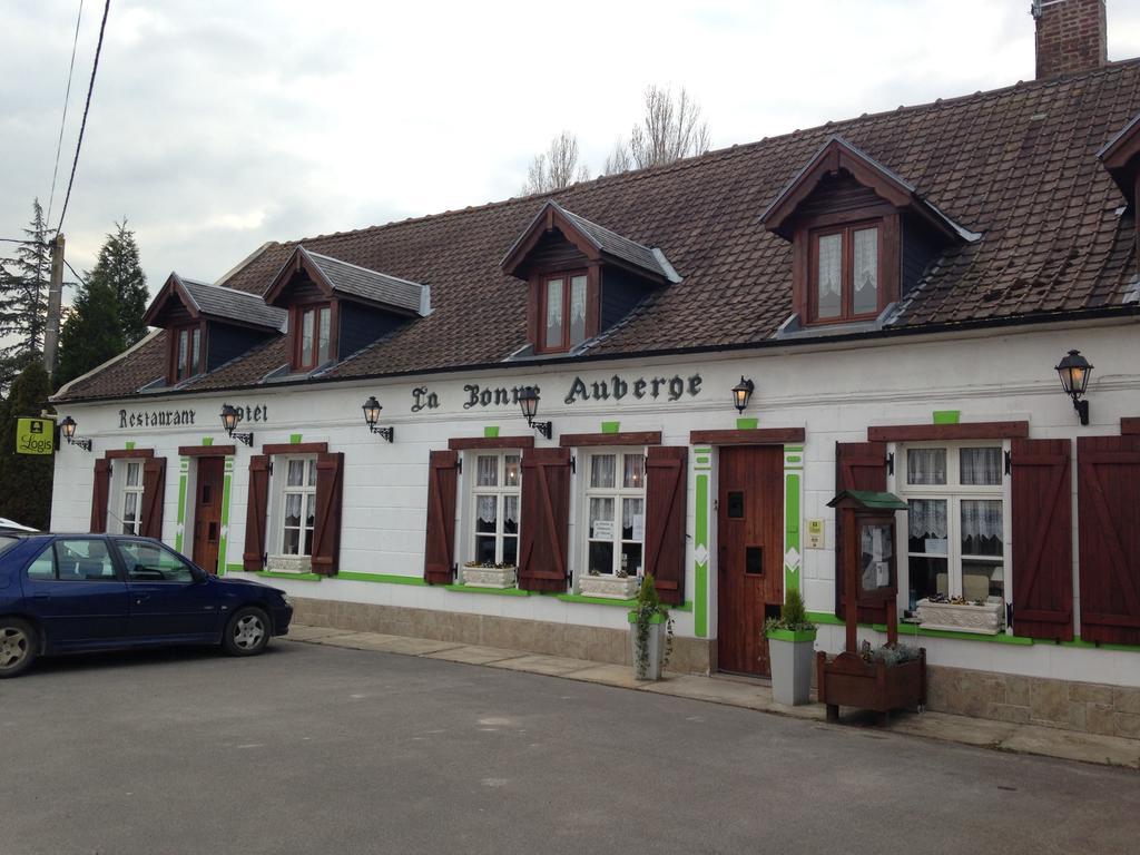 Bed and Breakfast La Bonne Auberge Ardres Экстерьер фото