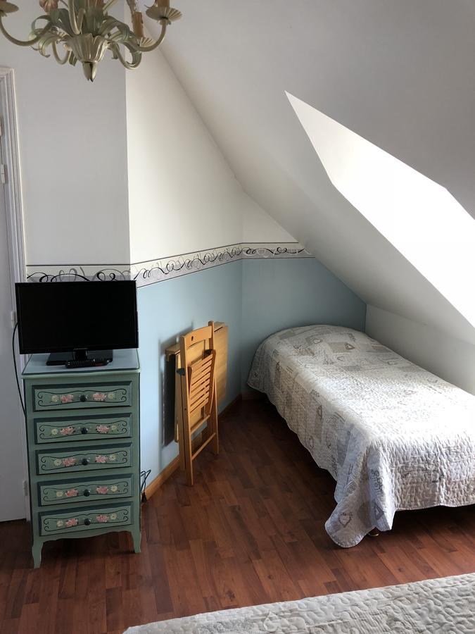 Bed and Breakfast La Bonne Auberge Ardres Экстерьер фото