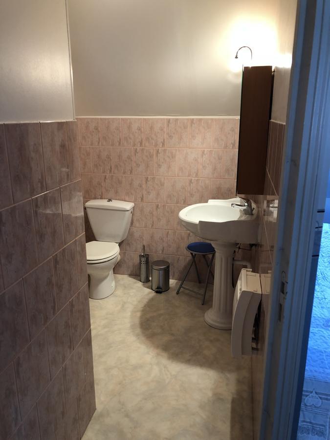 Bed and Breakfast La Bonne Auberge Ardres Экстерьер фото